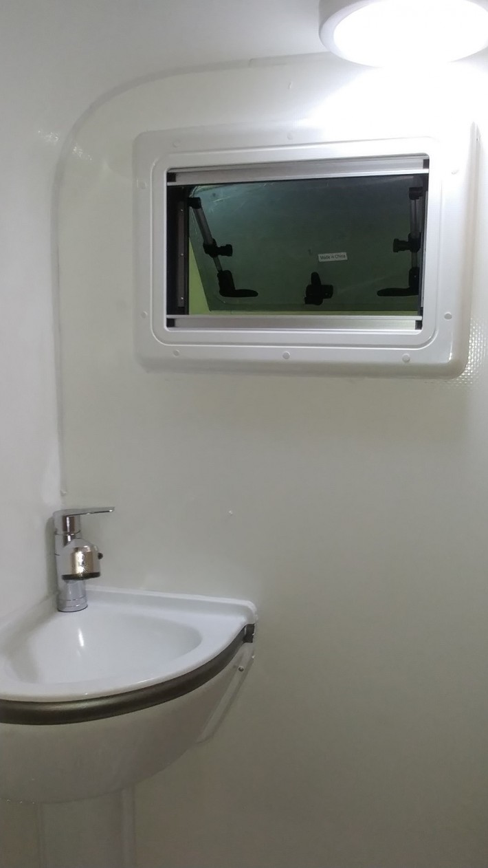 16d366d56feb02e9989a145cc020e2a5_1470886